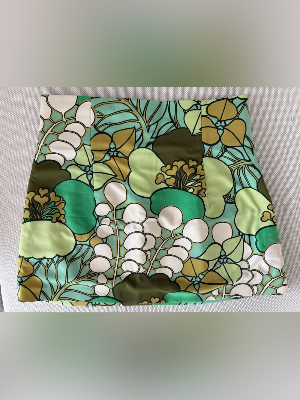 High-waisted Floral Mini Skirt